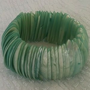 Mother of Pearl Stretch Bracelet Mint Green